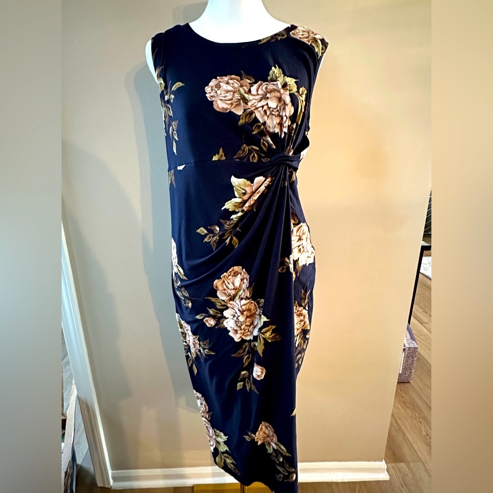 Nine Britton Stitch Fix Navy Floral Maternity Dress Size Medium